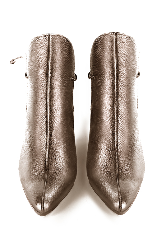 Bronze beige women's ankle boots with laces at the back. Tapered toe. Medium flare heels. Top view - Florence KOOIJMAN